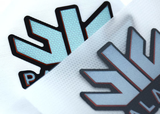 Patch Garment Karet Bercahaya 3D Silicone Heat Transfer Label Untuk Setelan Ski