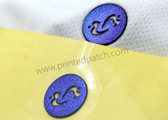 SGS OEKO Mengangkat Logo Karet Perpindahan Panas 2D Warna Biru