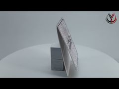 Lihat Mengapa Memilih Label Gantung Kertas Daur Ulang Cetakan Sliver Glitter OEM Untuk Pakaian