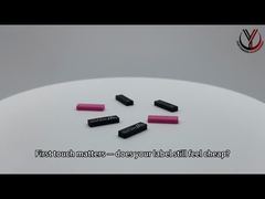 Lihat Mengapa Memilih Label Karet PVC Timbul Label T-Shirt Silikon Supreme Pemisahan Warna Datar