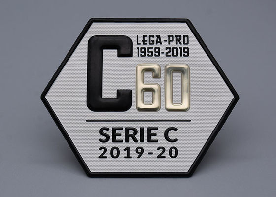 Label Pakaian Transfer Panas Disesuaikan Tegangan Dengan Logo TPU 3D