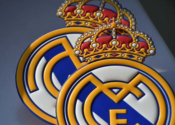 Label perpindahan panas logo timbul TPU kustom yang dapat didegradasi untuk Garmen