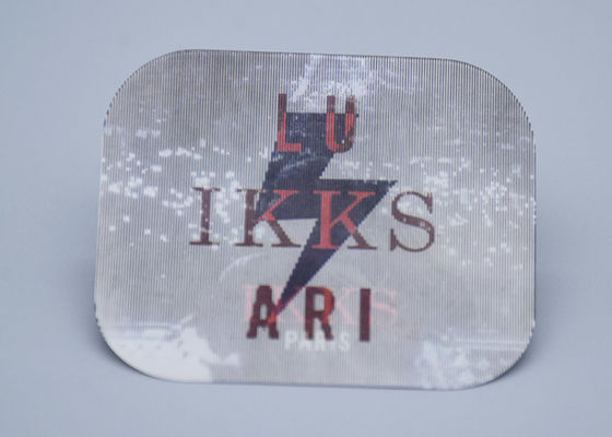 Bahan TPU Dicetak Label Pakaian Kustom Dengan Logo Empat Warna