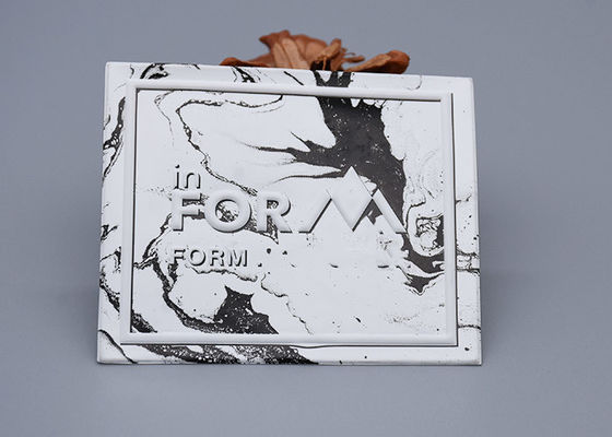 Label Perpindahan Panas Logo Timbul TPU Disesuaikan Untuk Pakaian