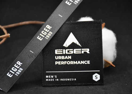 Pakaian Kerja 0.3mm Tag Silikon Layar Dicetak Patch Pada Pita Pita